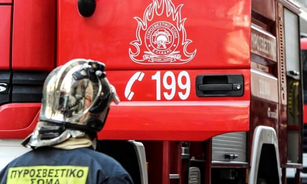 Φωτιά στο Μανταμάδο: Κάηκε ηλικιωμένος μέσα στο σπίτι του